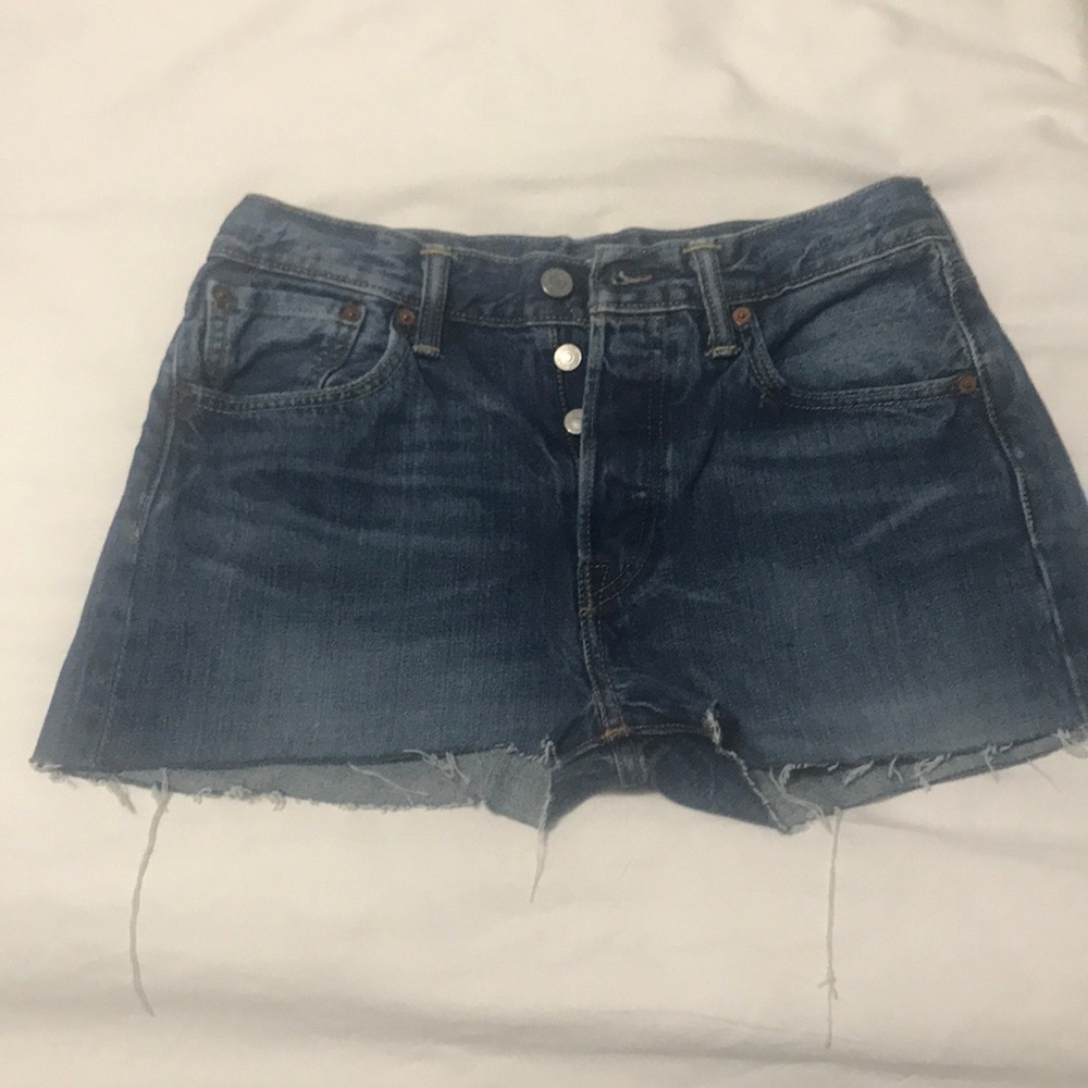 Levis cutoff shorts